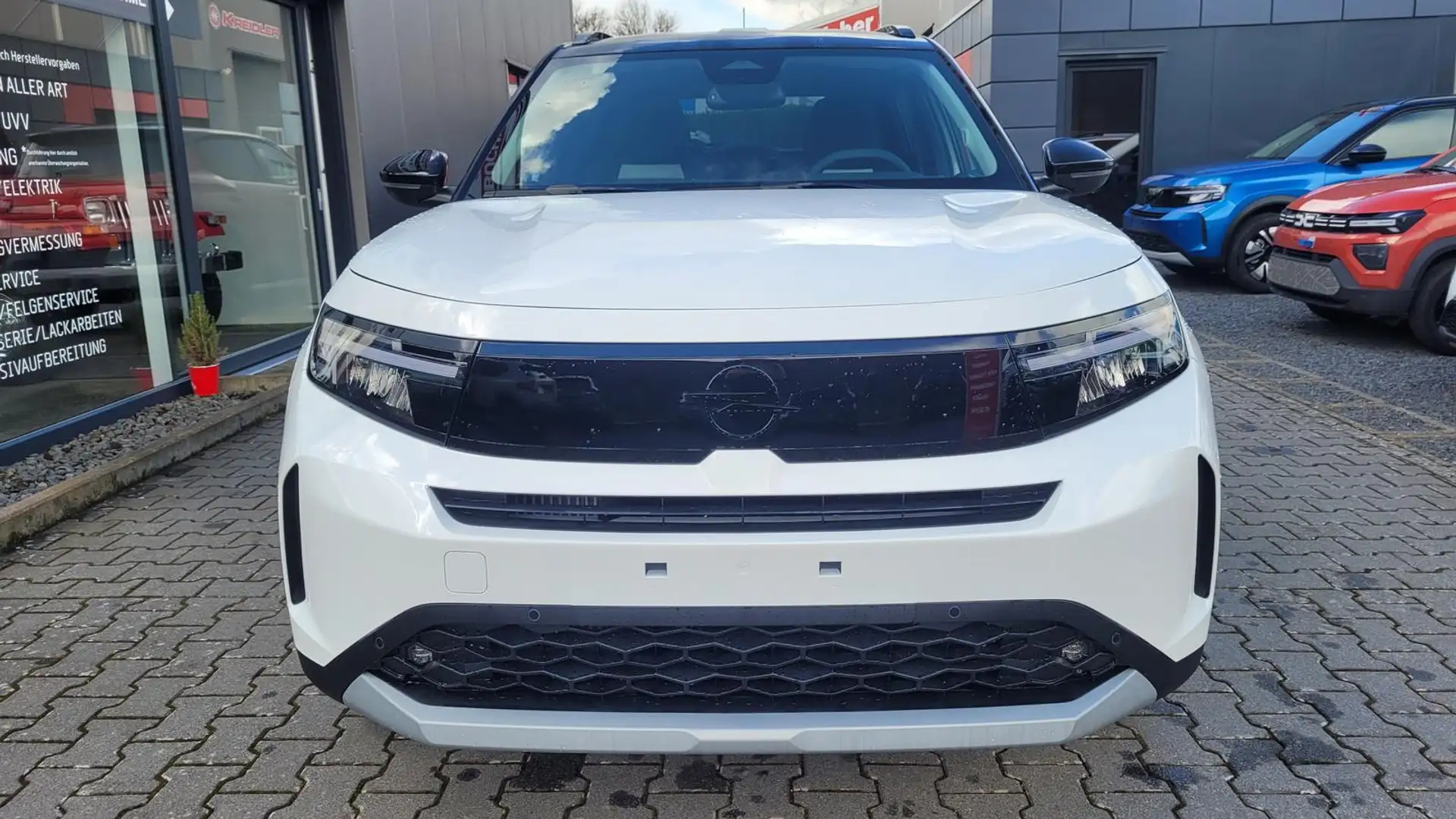 Opel Frontera Ultimate 1.2 107 kW Ultimate*LED*Navi*Shzg*BFS*... Weiß - 2