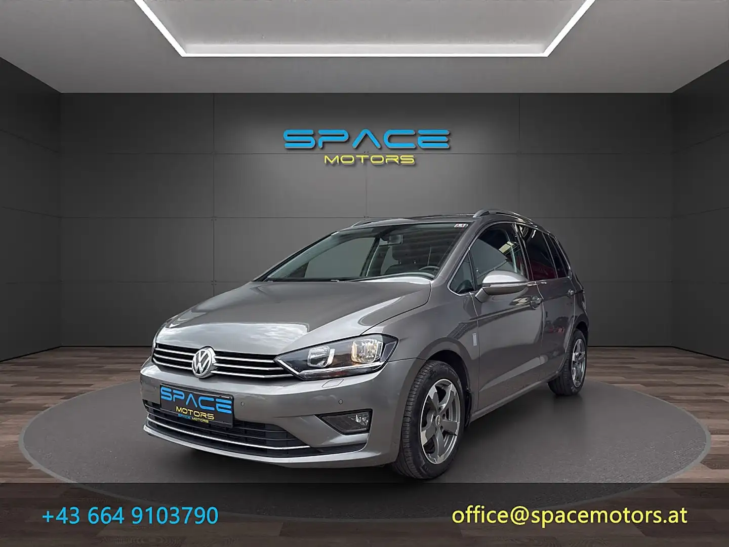 Volkswagen Golf Sportsvan Highline 1,6 BMT TDI Grau - 1