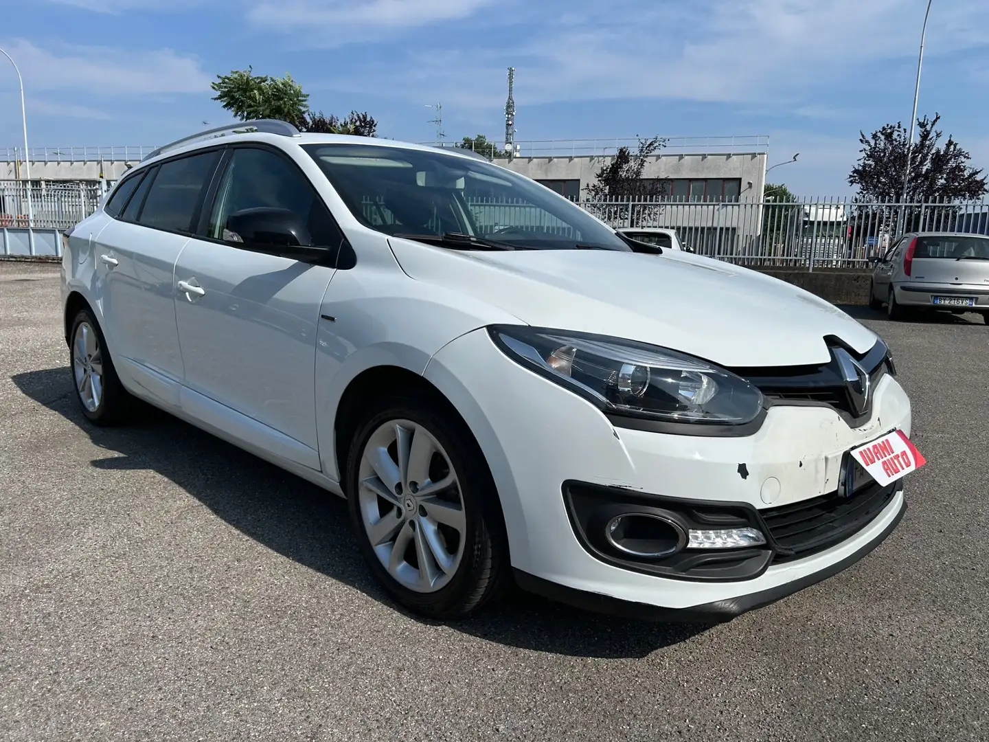 Renault Megane Mégane 1.5 dCi 110CV Start&Stop SporTour Wave Blanc - 2