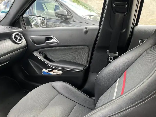 Mercedes-Benz A-Class view 11