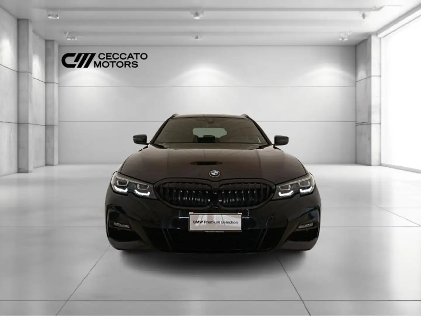 BMW 320 d Touring mhev 48V xdrive Msport auto Zwart - 2