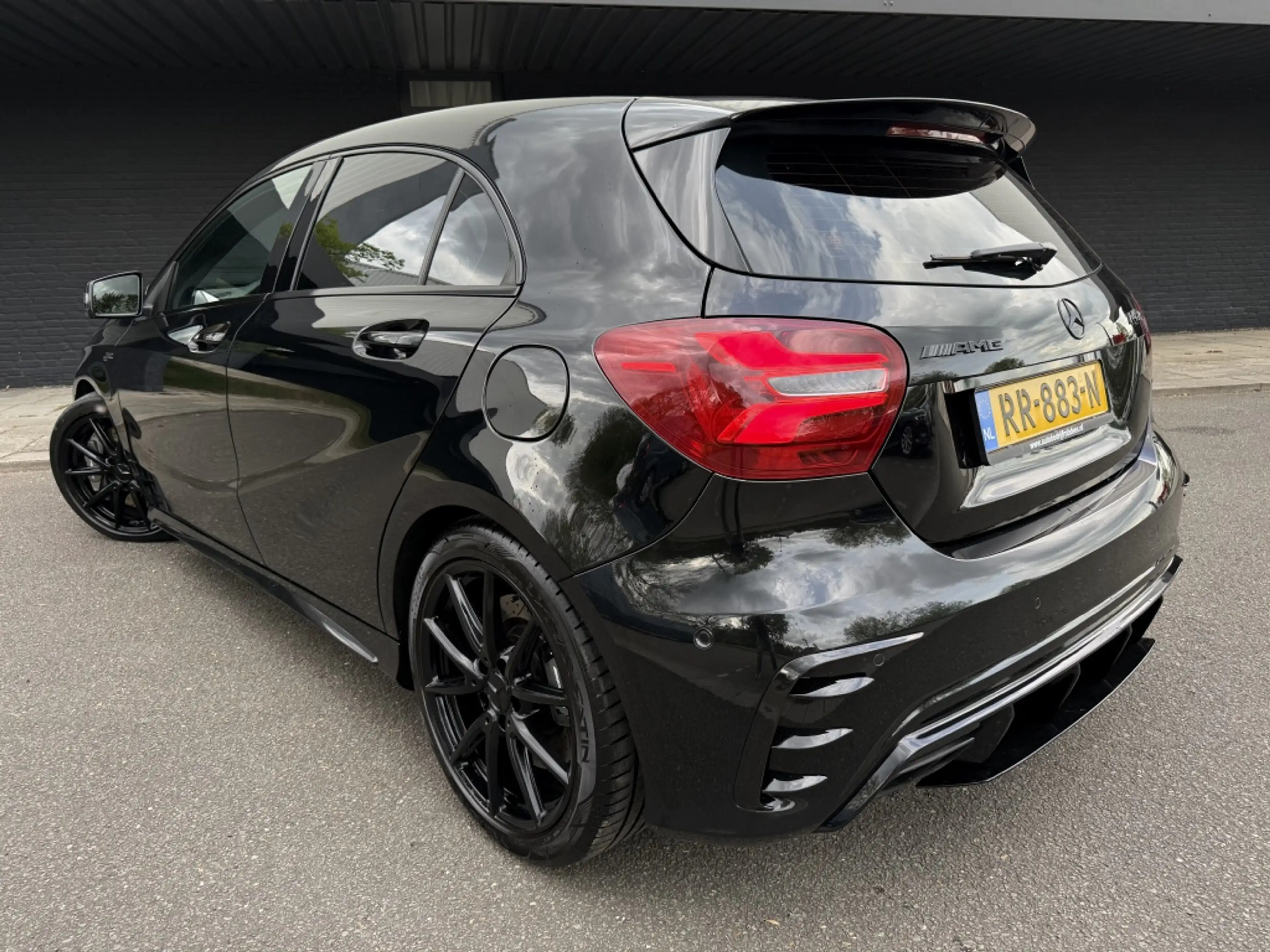 Mercedes-Benz A 45 AMG 4MATIC — photo 3