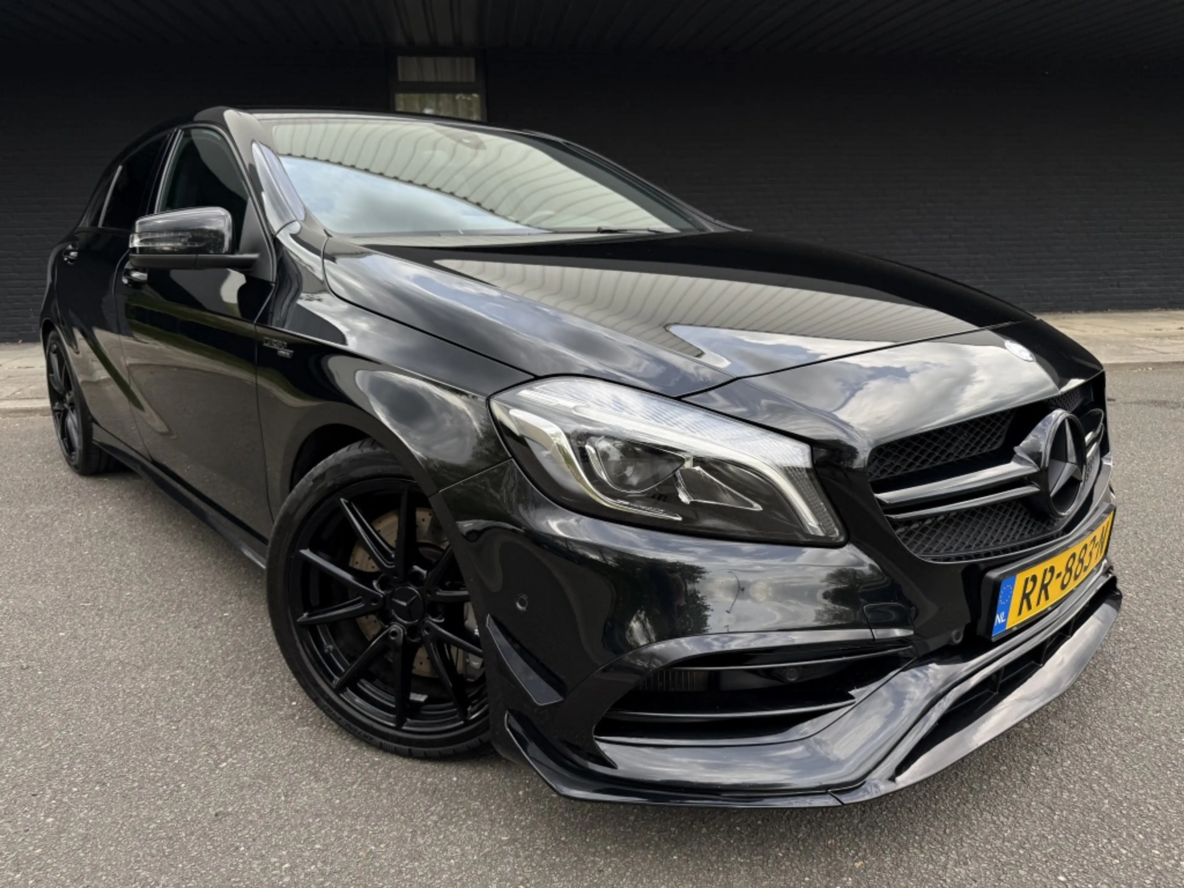 Mercedes-Benz A 45 AMG 4MATIC
