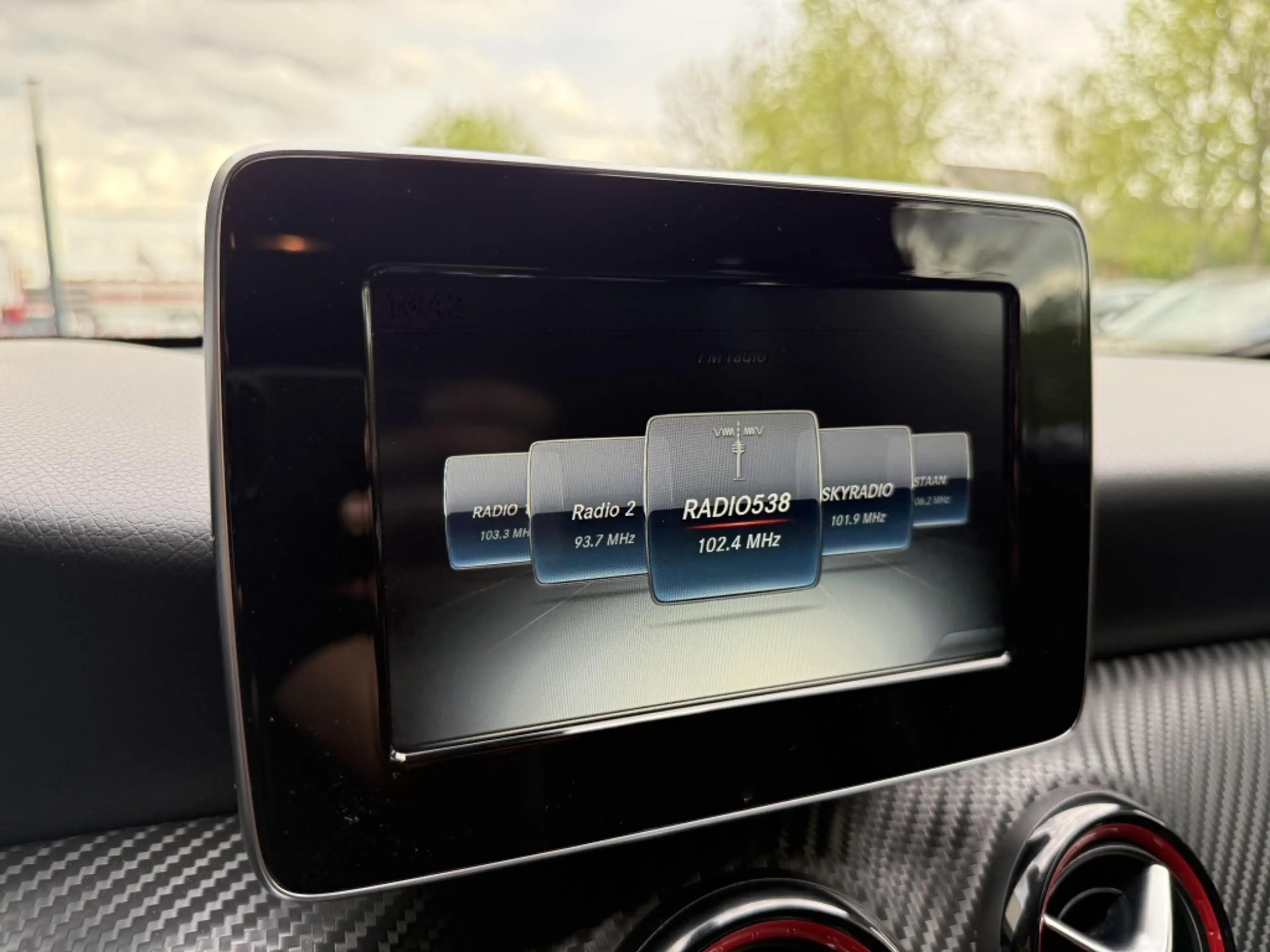 Mercedes-Benz A 45 AMG 4MATIC — photo 20