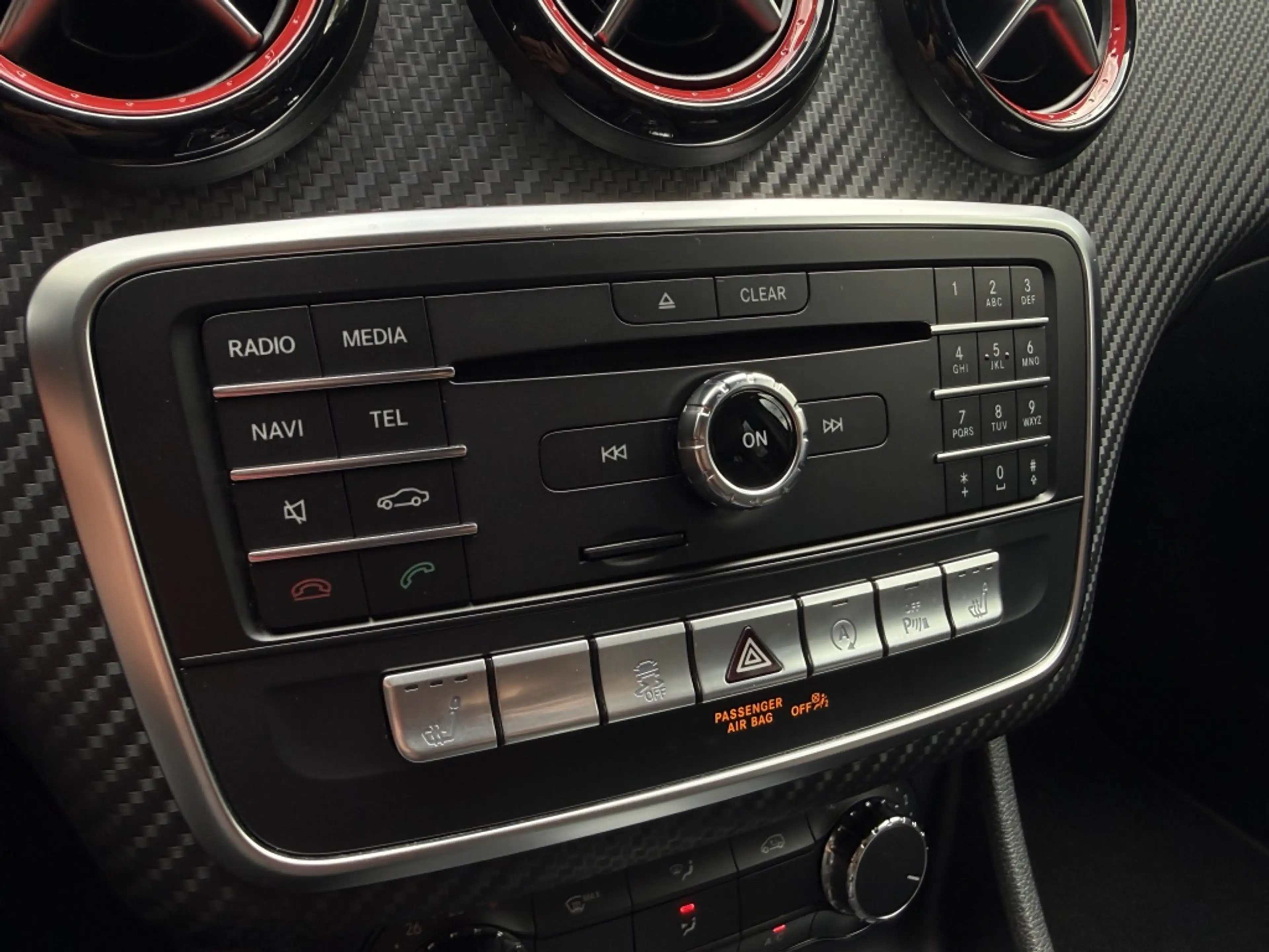 Mercedes-Benz A 45 AMG 4MATIC — photo 19