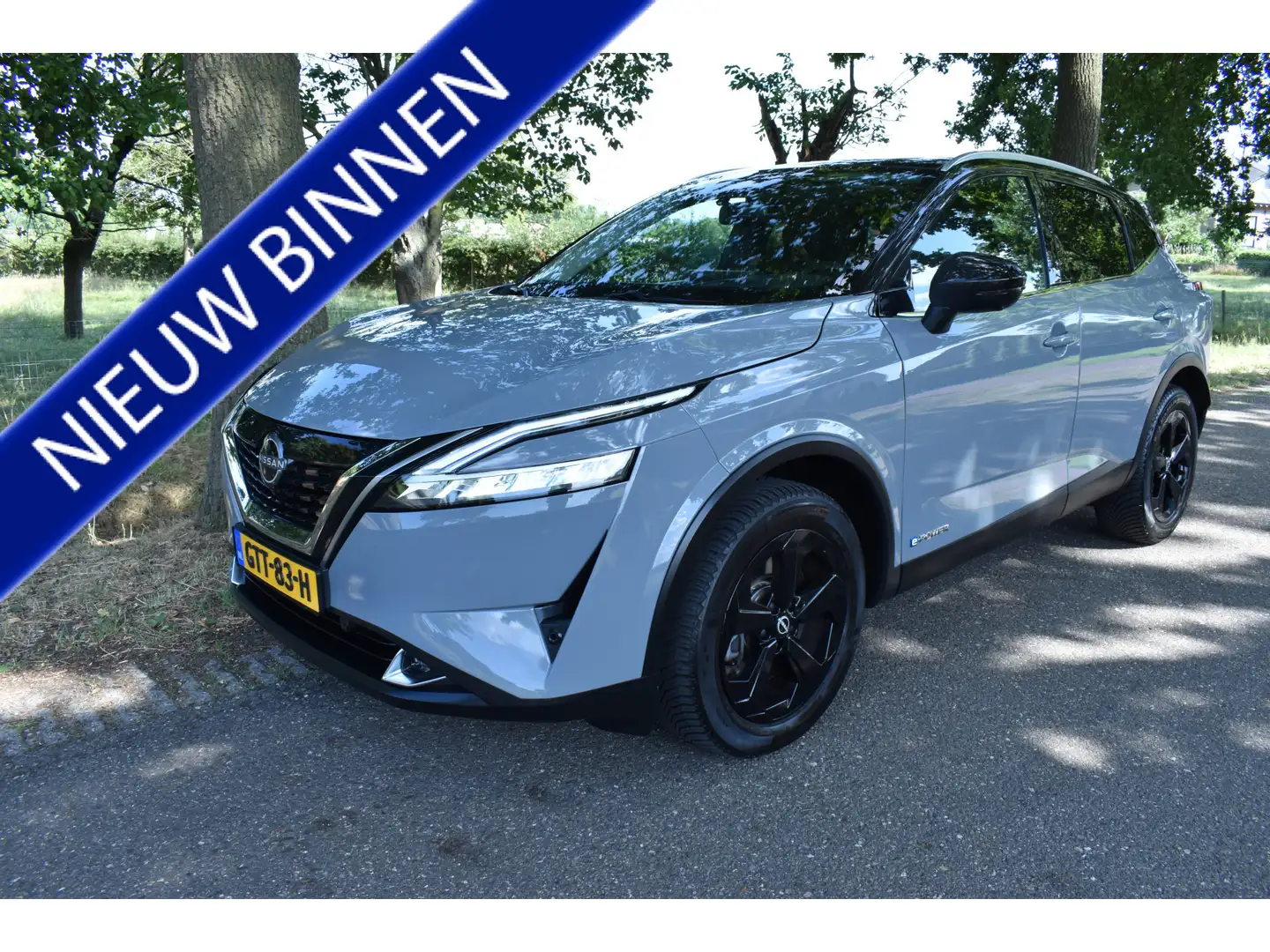 Nissan Qashqai 1.5 e-Power Black Edition, PANO, ADAPT 39DKM! Grijs - 1