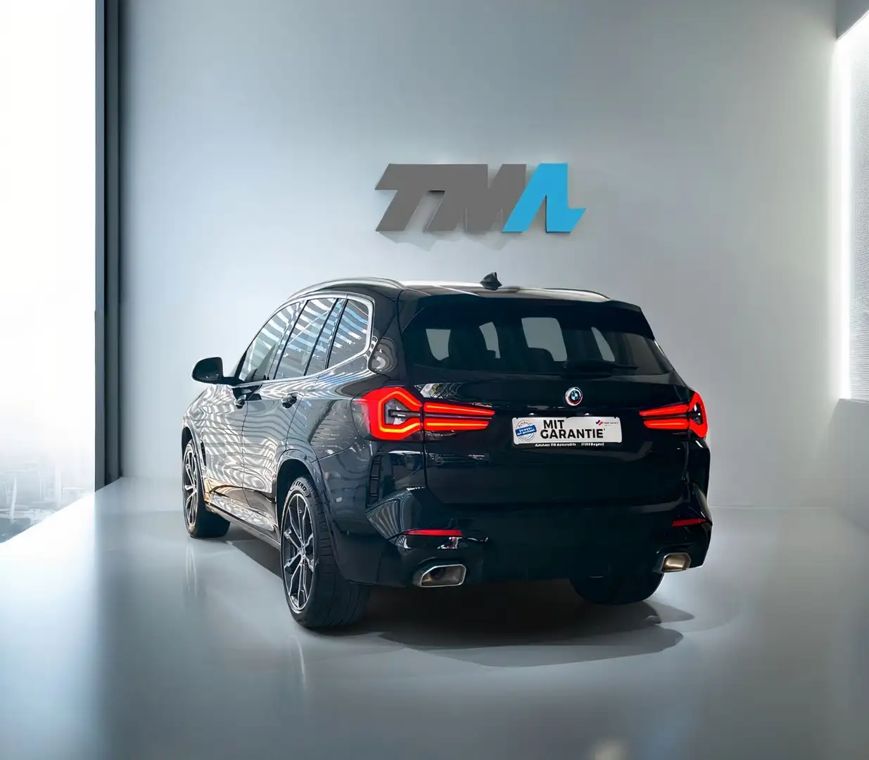 BMW X3 xD20d M Sport LASER KAM AHK Standheizung Negro - 2