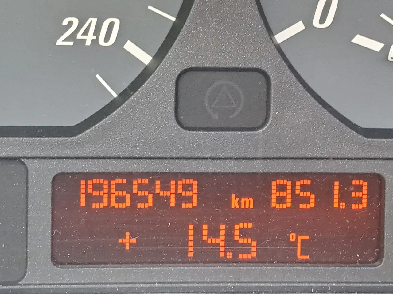 BMW 325i, foto 11
