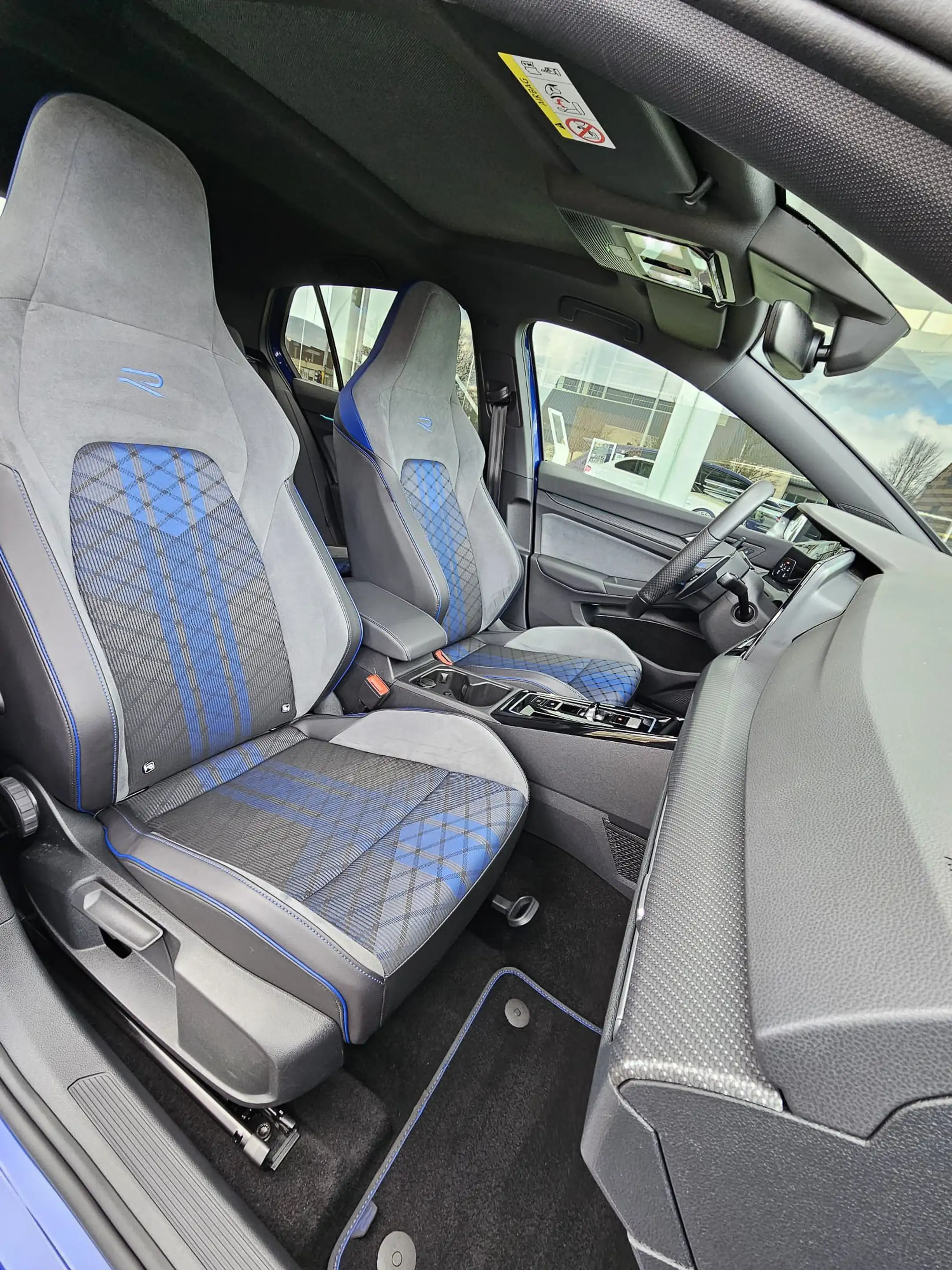 Volkswagen Golf R Performance Akra/Pano/Camera/Drift/Garantie 2028 — photo 15