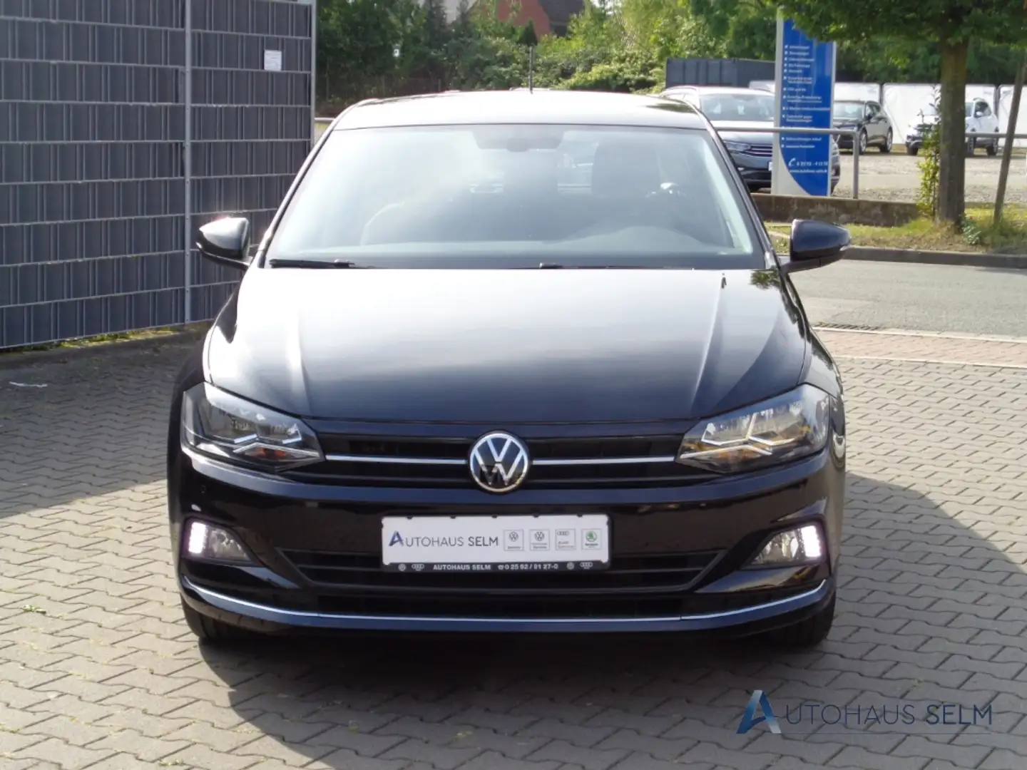 Volkswagen Polo 1.0 TSI Highline ACC NAVI SHZ R-KAM Mehrzonenklima Noir - 2