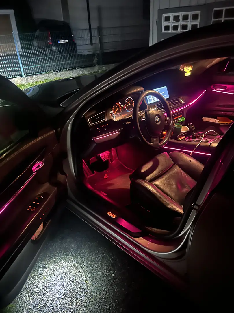 BMW 730 730d Blue Performance - 1