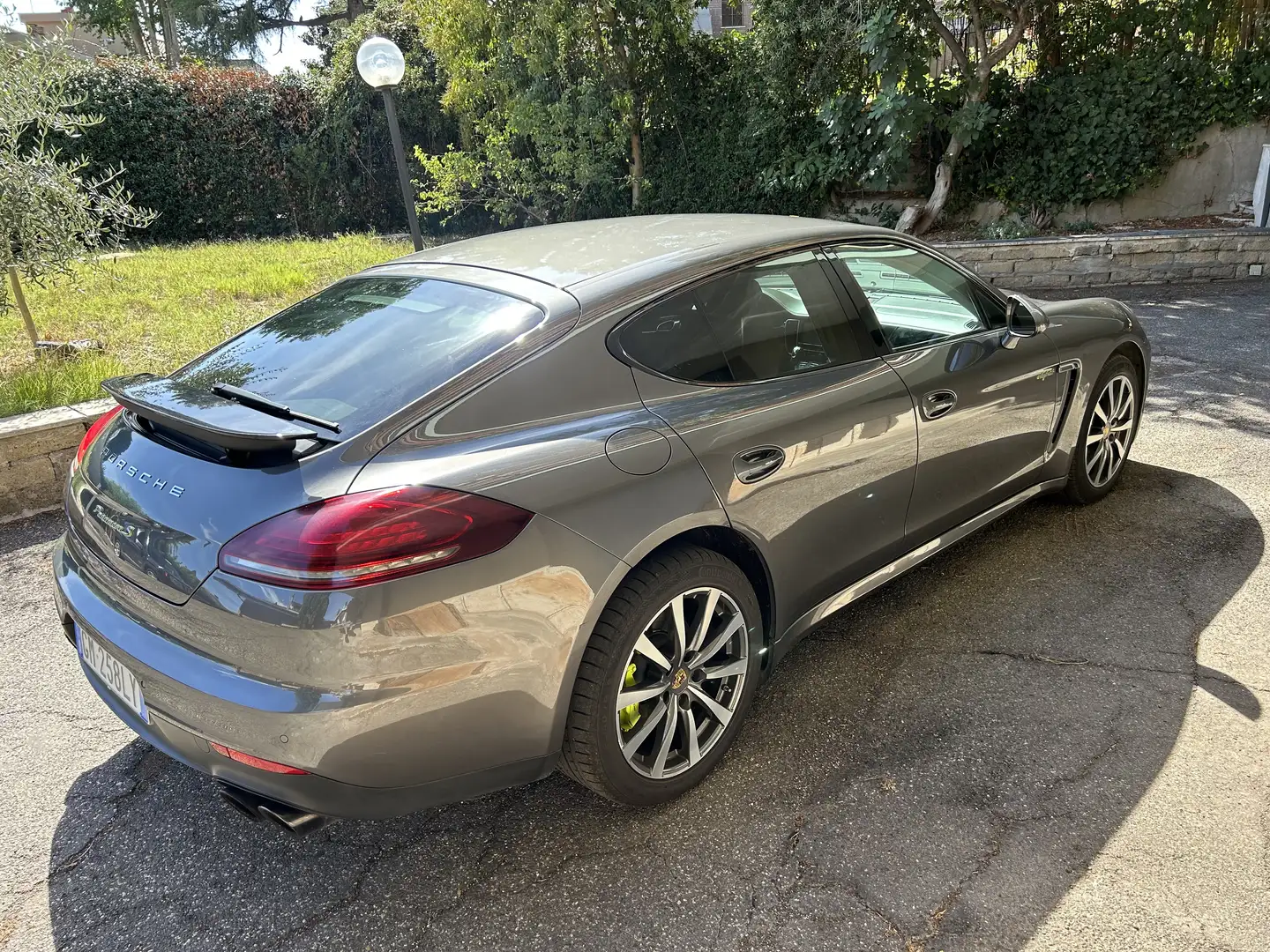 Porsche Panamera Porsche Panamera S-hybrid - 2