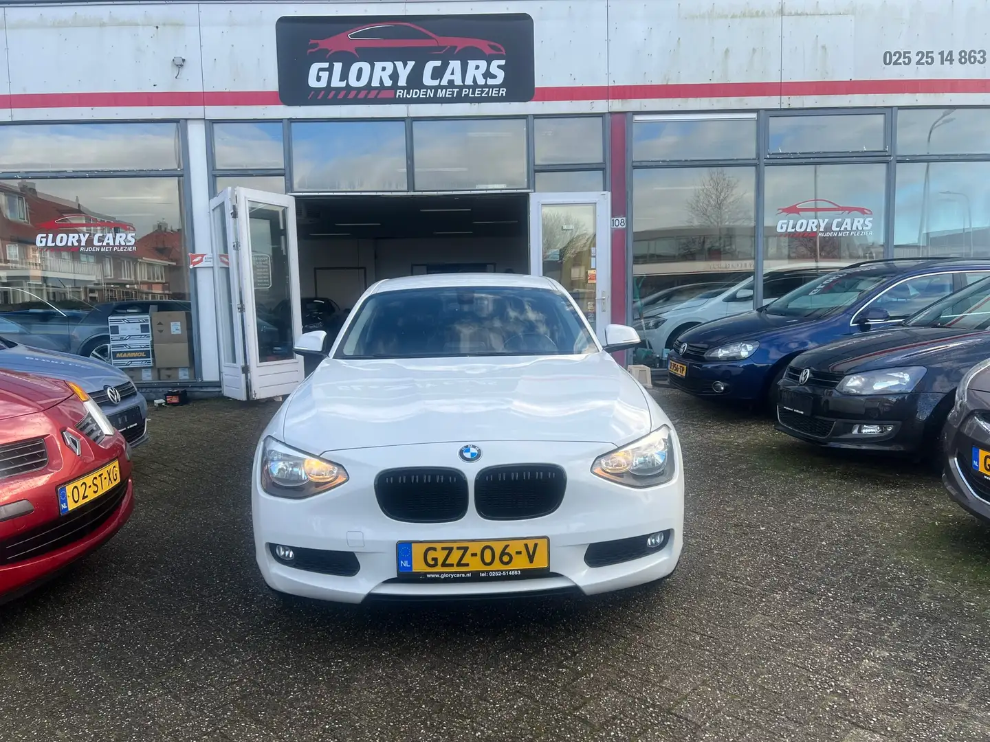 BMW 116 1-serie 116i Business CARPLAY-PDC-NIEUWE APK Blanco - 2