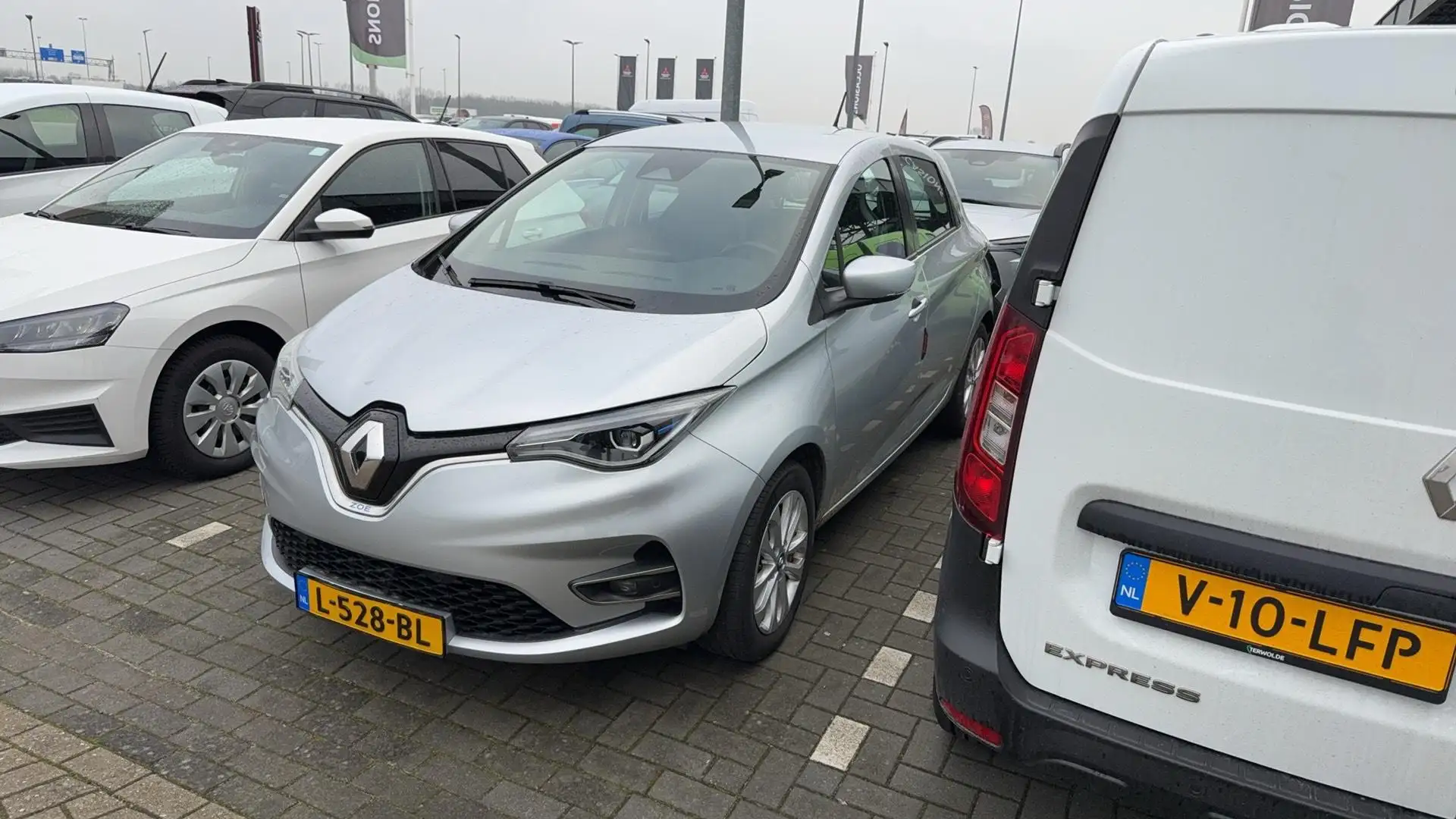 Renault ZOE R135 Experience 52 kWh (ex Accu) | Navigatie | Par Gris - 2