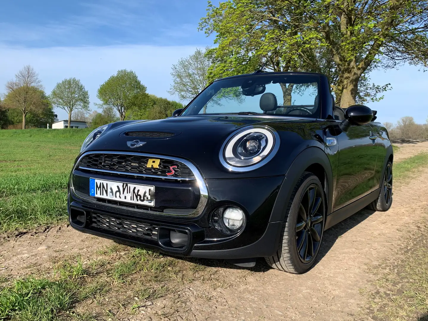 MINI Cooper S Cabrio MINI Aut. in schwarz PDC Abst-Tempo Sitzh 2-Klima Noir - 1