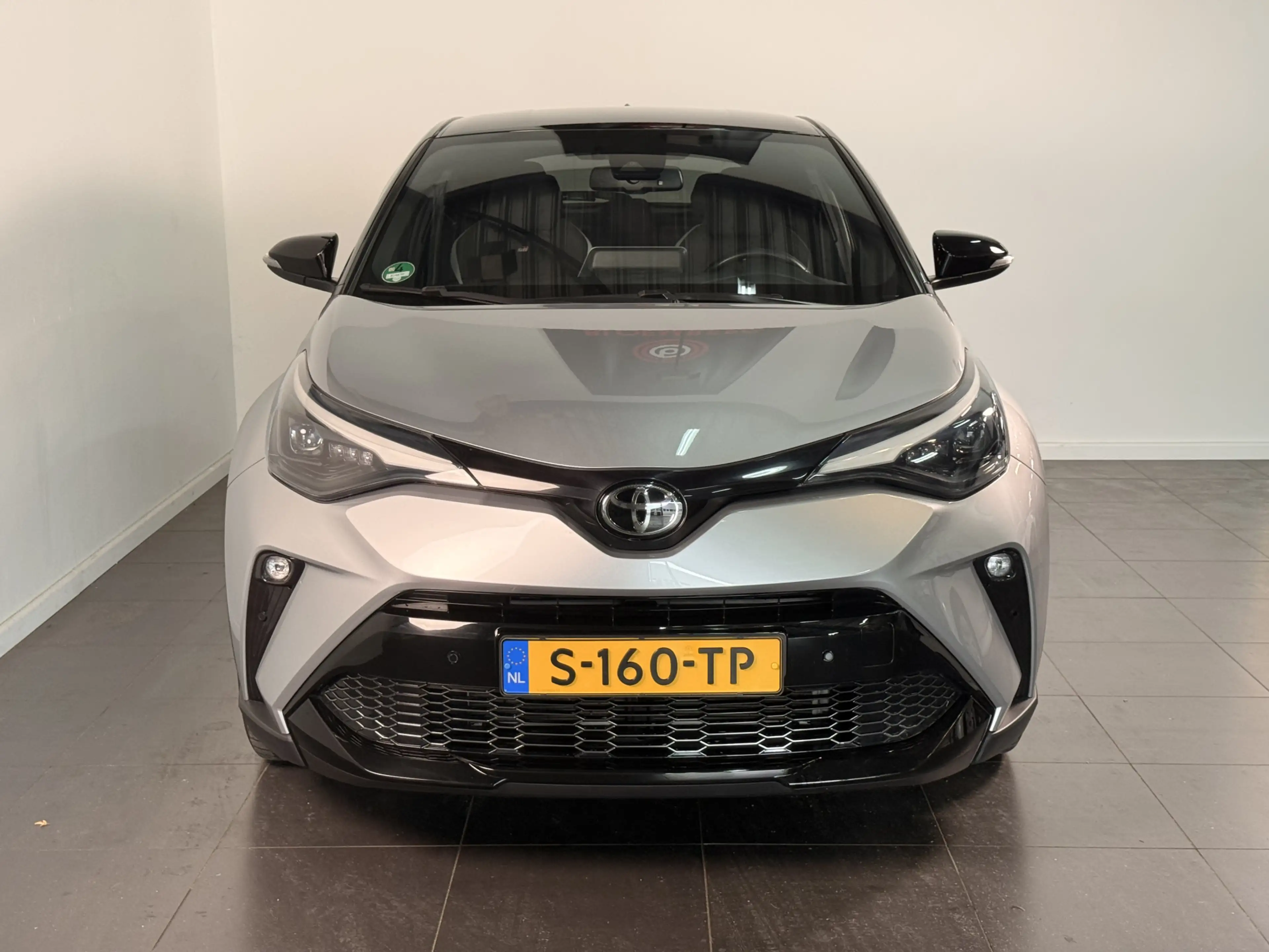 Toyota C-HR 2.0 Hybrid GR-Sport Limited | Apple Carplay | Bear — photo 4
