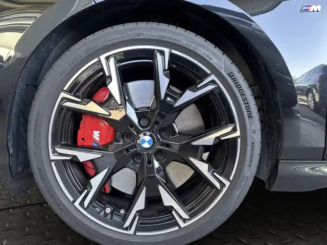 BMW M view 6