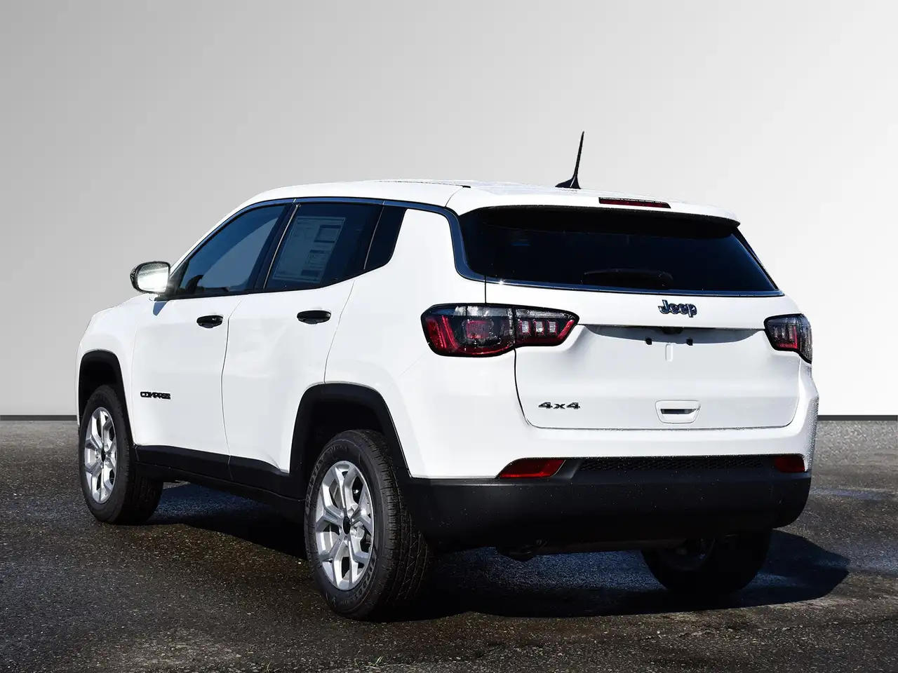 Jeep Compass снимка Jeep Compass