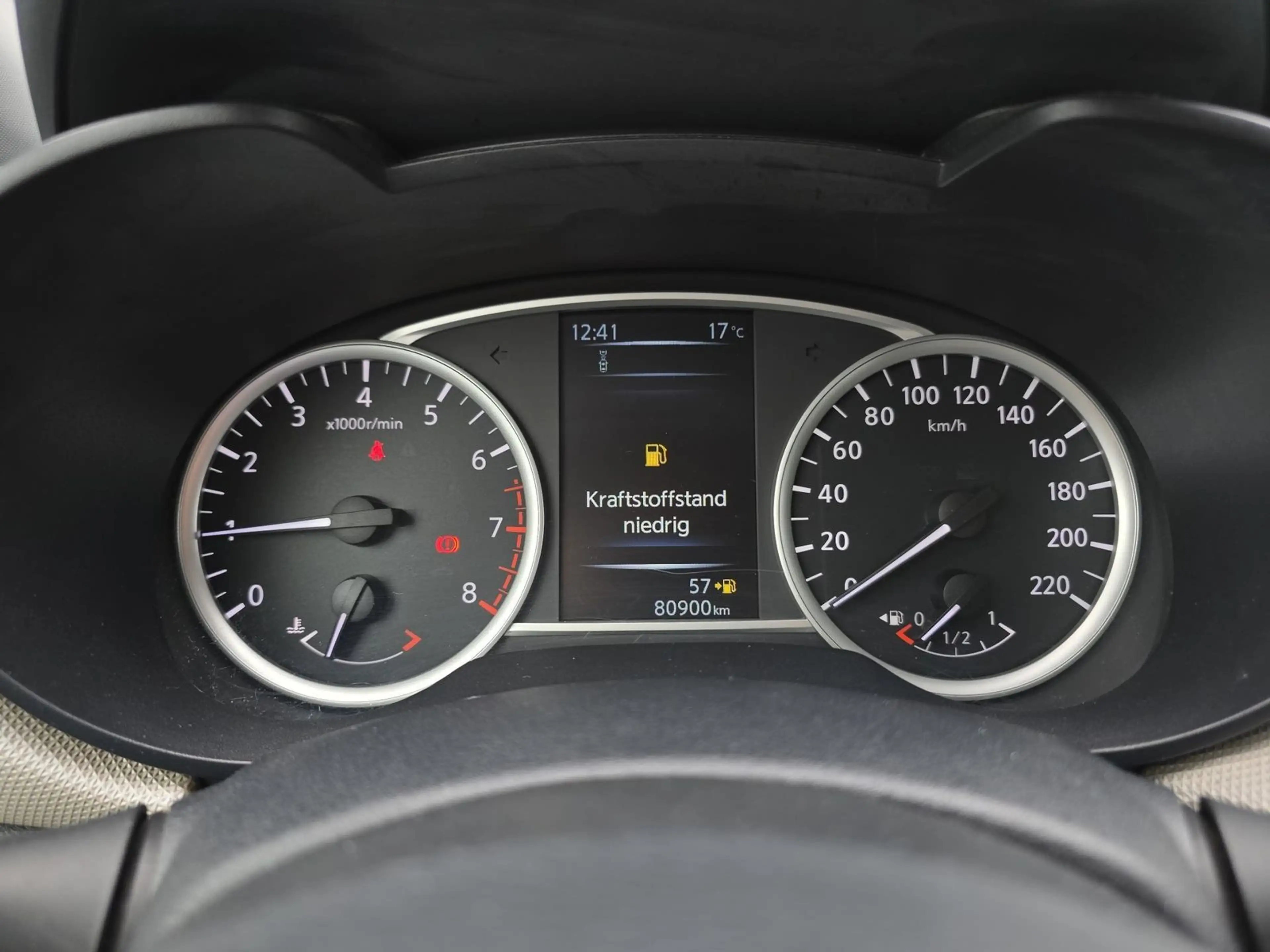 Nissan Micra 1.0 Navi Tempomat Sitzheizung Kamera Klima — photo 11