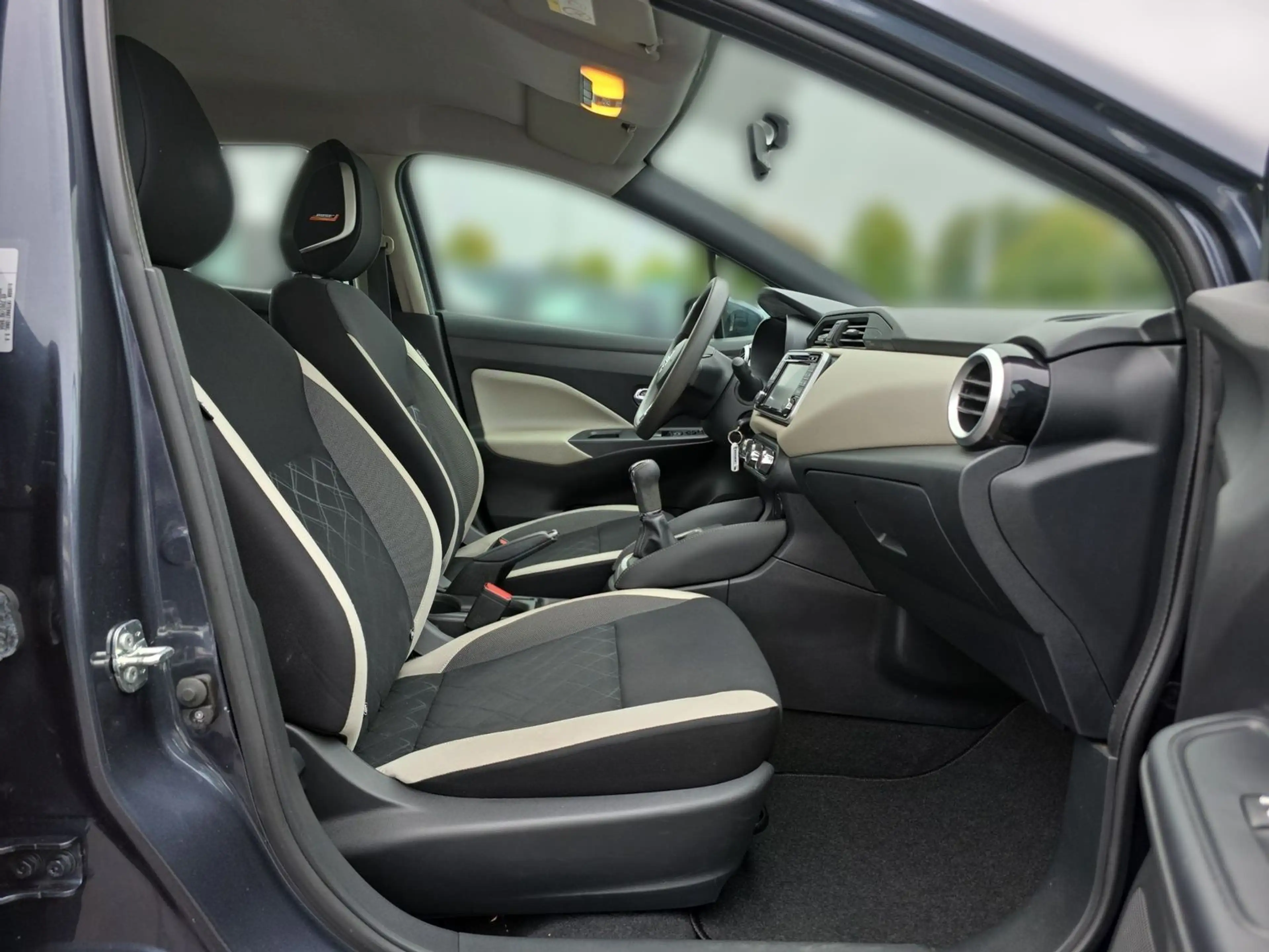 Nissan Micra 1.0 Navi Tempomat Sitzheizung Kamera Klima — photo 15