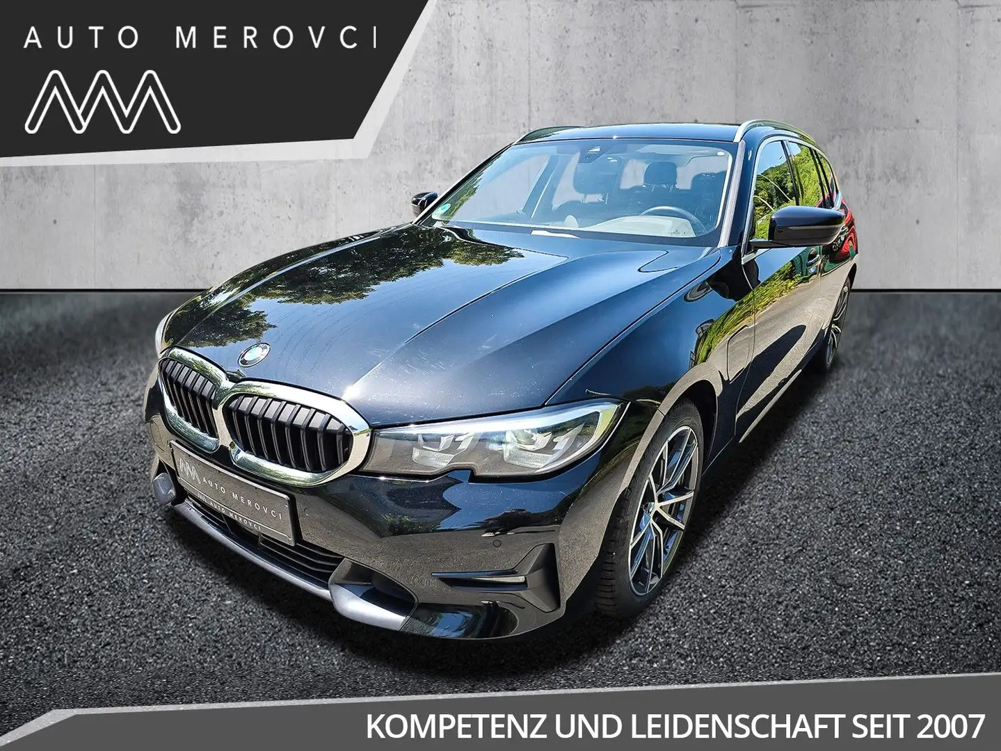 BMW 330 e Steptronic Sport Line/LED/ACC/Lane/Navi/AHK Schwarz - 1