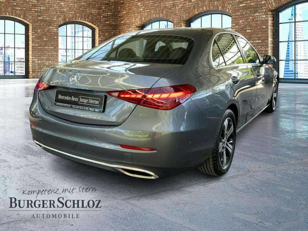 Mercedes-Benz C 180