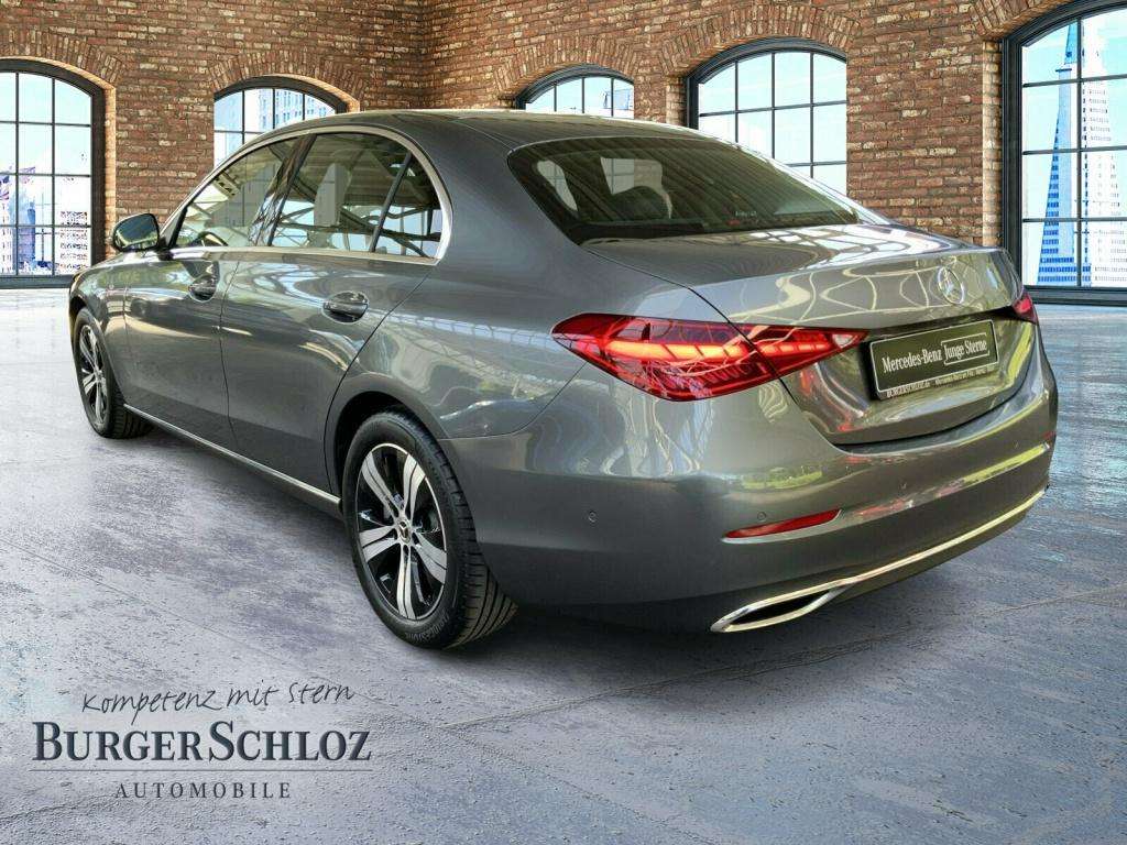 Mercedes-Benz C 180