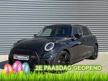 Mini 1.5 Cooper 2e Paasdag geopend van 12:00 tot 1