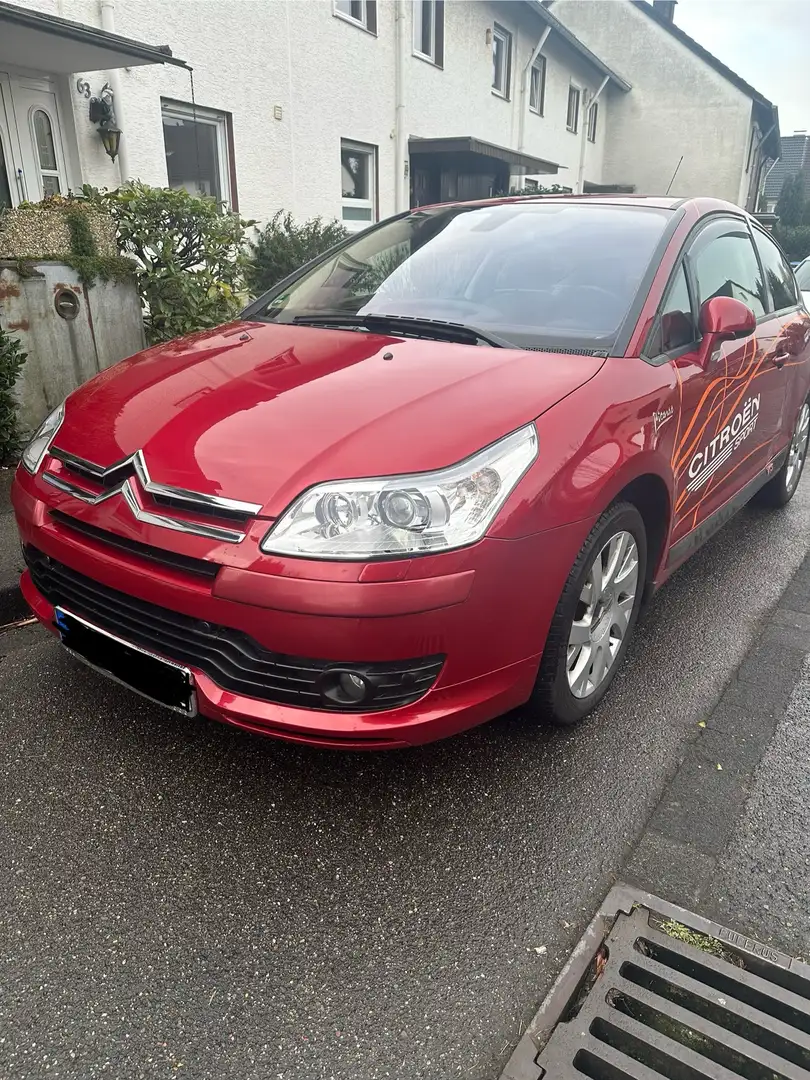 Citroen C4 Coupe 2.0 16V VTS Rot - 1