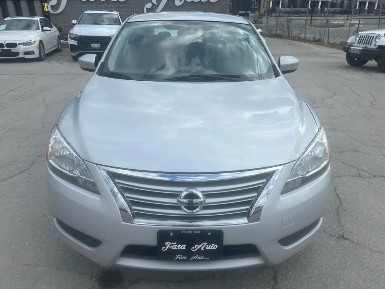 Nissan Sentra снимка Nissan Sentra
