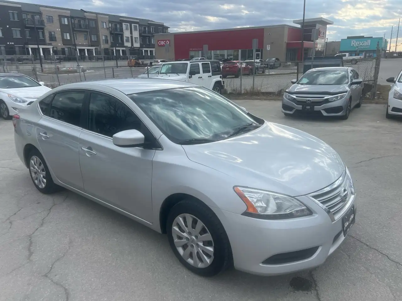 Nissan Sentra снимка Nissan Sentra