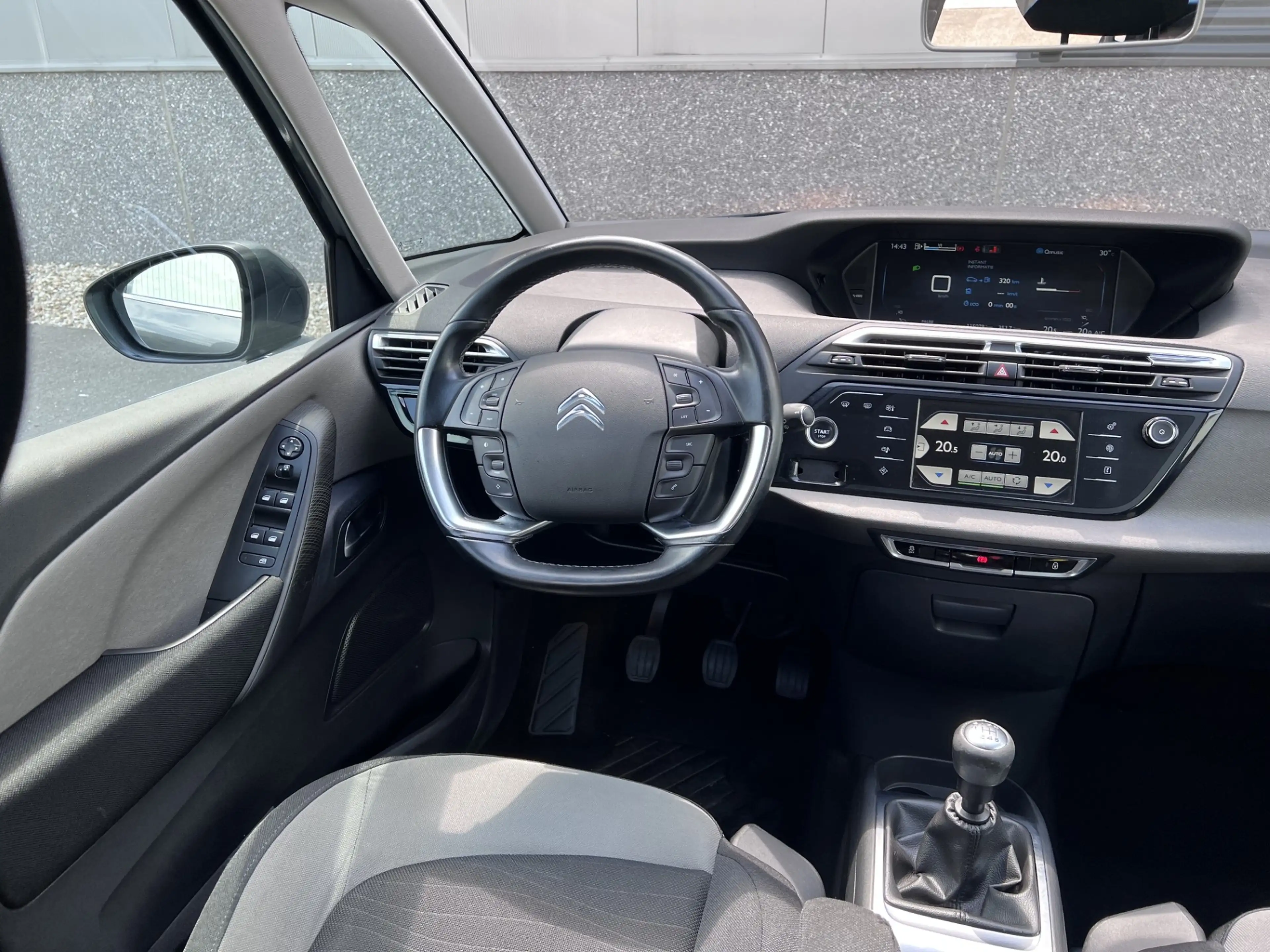 Citroen C4 Picasso 1.2 130pk Intensive/ Clima/Digidash/Trekhaak — photo 2