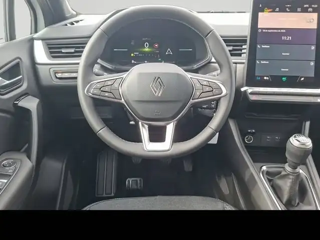 Renault Captur view 13