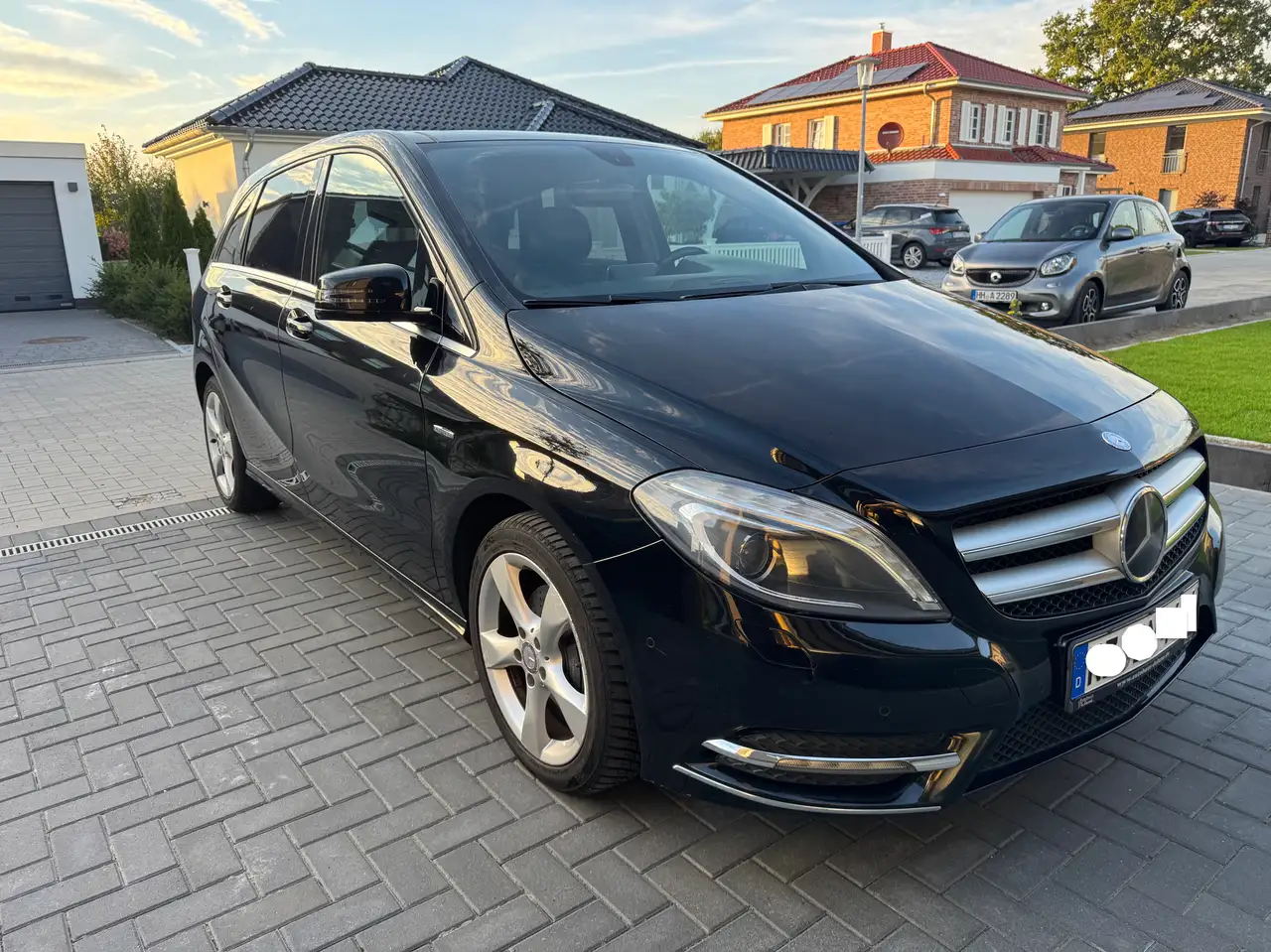 Mercedes-Benz B 200