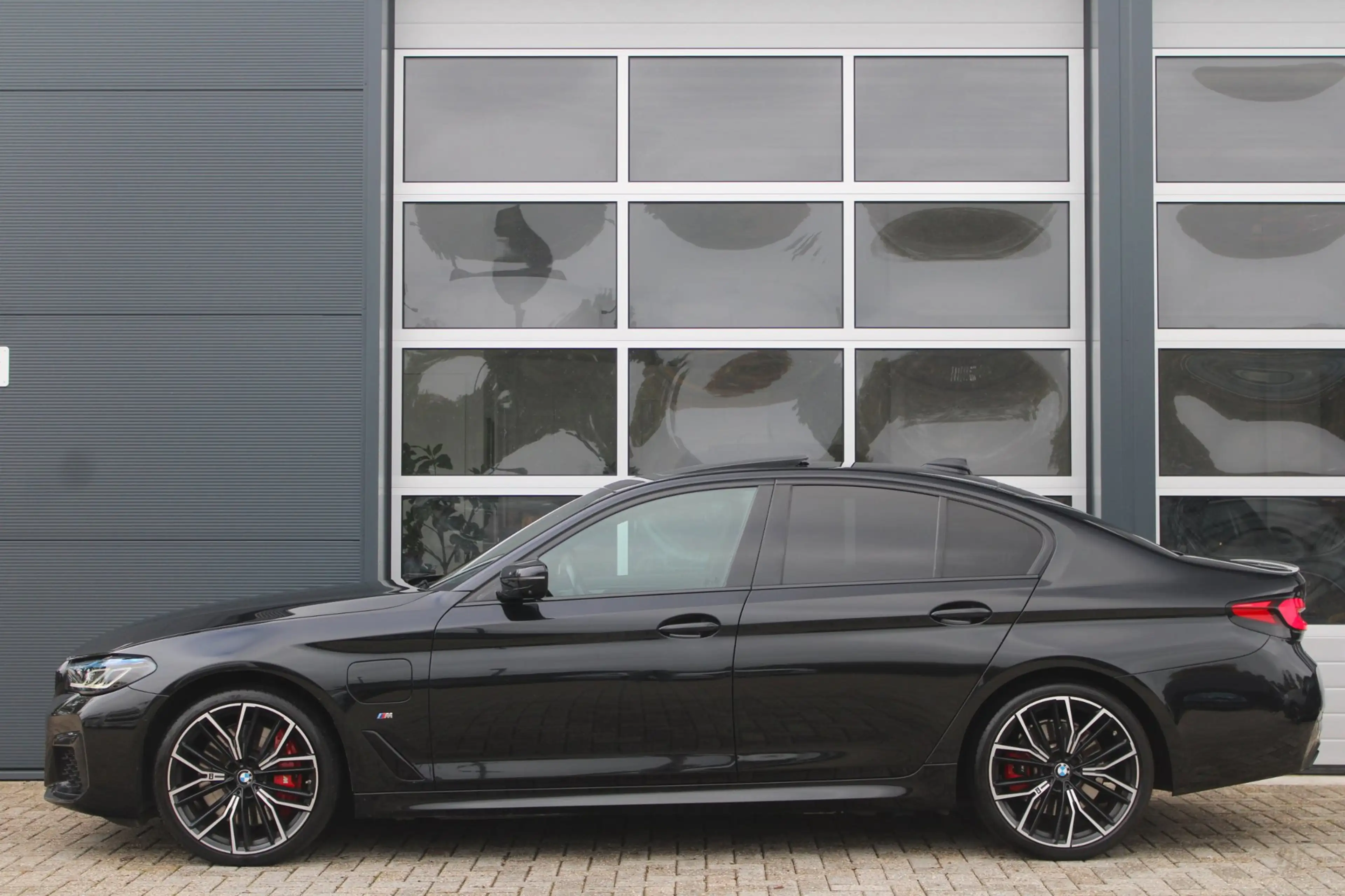BMW 545 5-serie 545e xDrive M-Sport Org. NL| Pano | Laser — photo 8