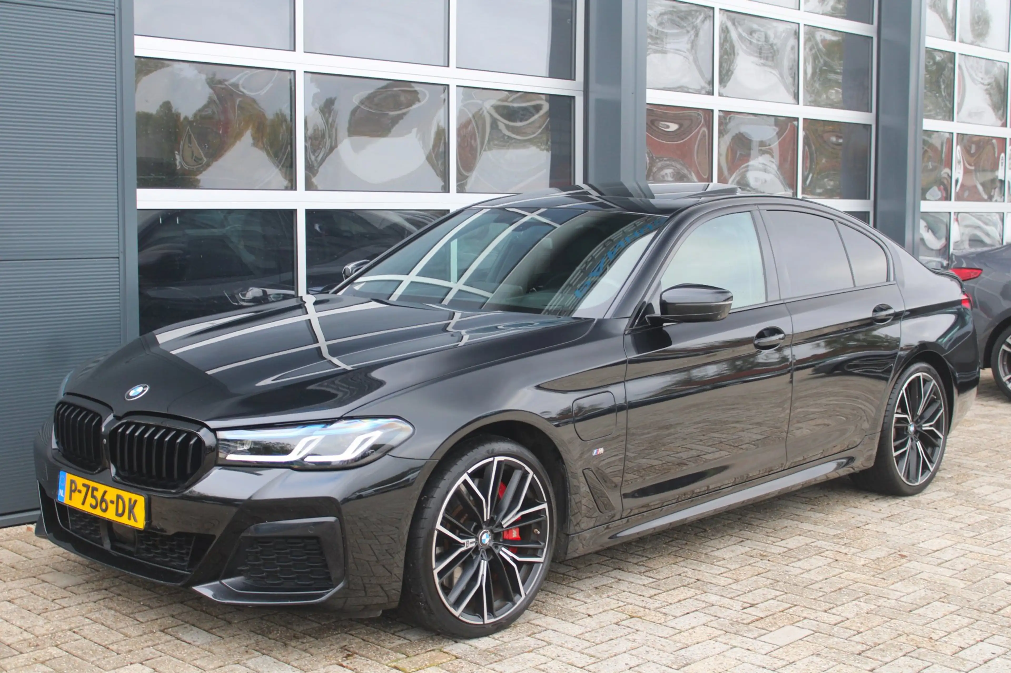 BMW 545 5-serie 545e xDrive M-Sport Org. NL| Pano | Laser — photo 9