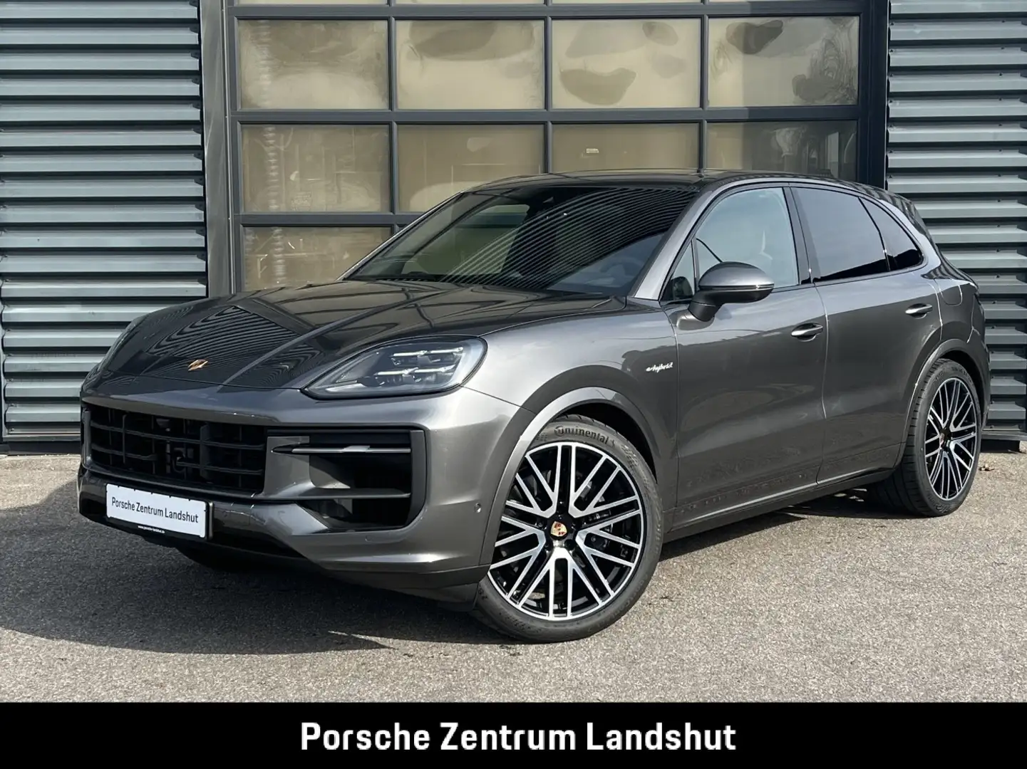 Porsche Cayenne E-Hybrid | Luftfederung | Panorama | AHK Gris - 2
