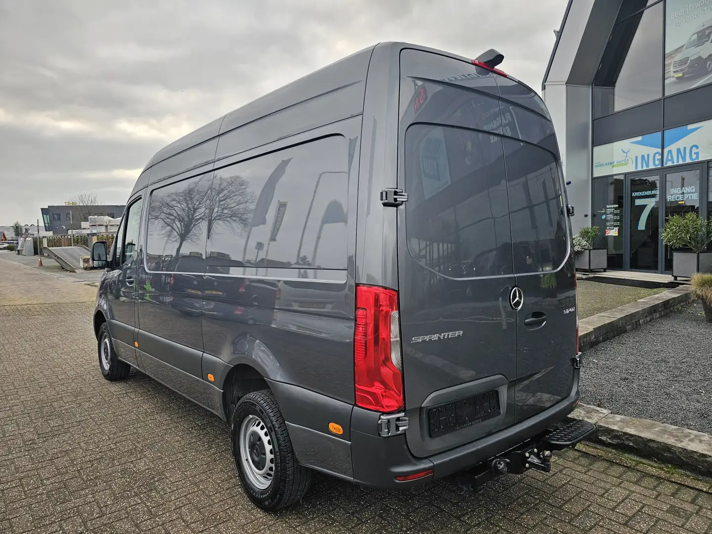 Mercedes-Benz Sprinter 317 CDI L2-H2 * 3,5t trekgewicht * Camera * Trekha Grau - 2