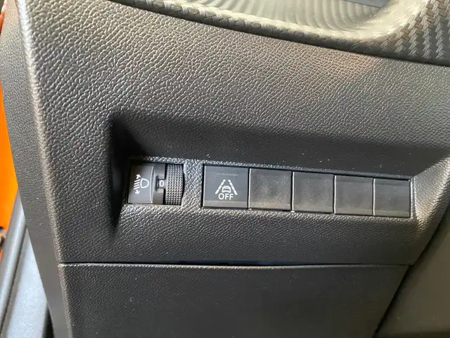 Peugeot 2008 view 20