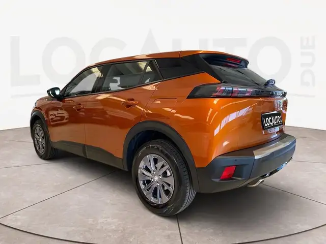 Peugeot 2008 view 5