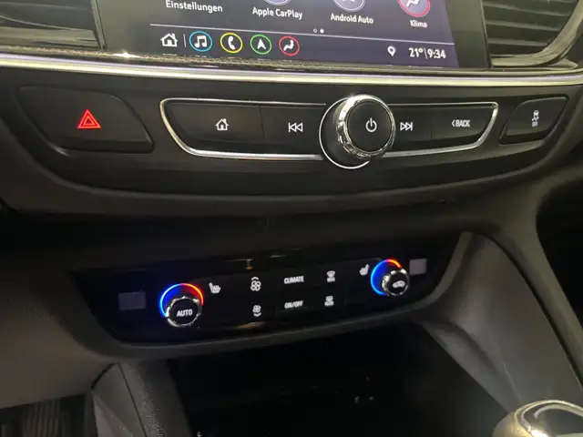 Opel Insignia view 22