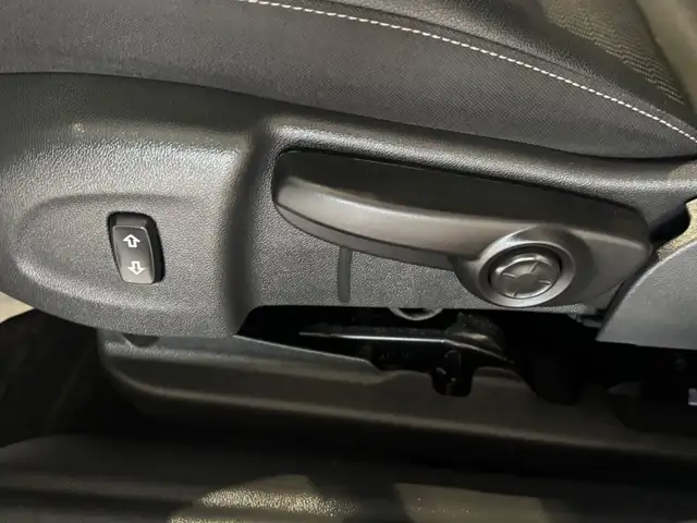 Opel Insignia view 15