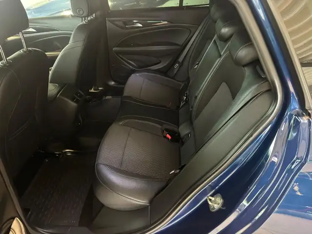 Opel Insignia view 13