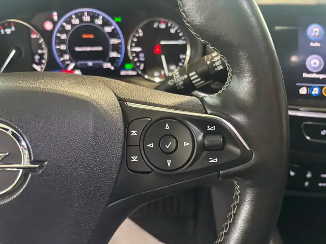 Opel Insignia view 24
