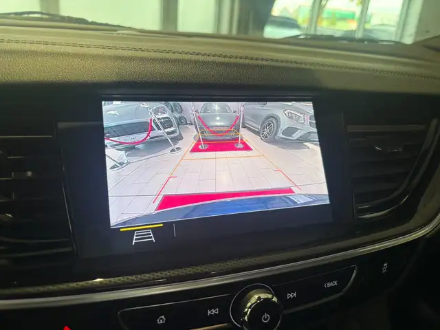 Opel Insignia view 29