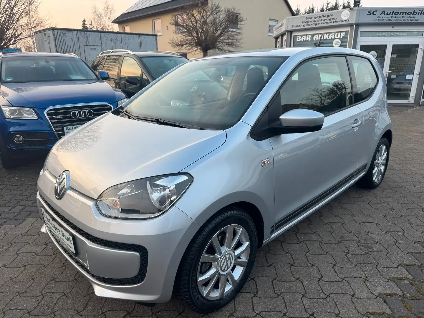 Volkswagen up! club up! BMT Plateado - 1