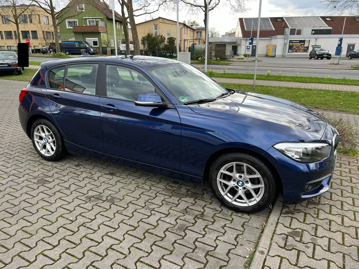 BMW 118 118i Aut. Advantage Blau - 2