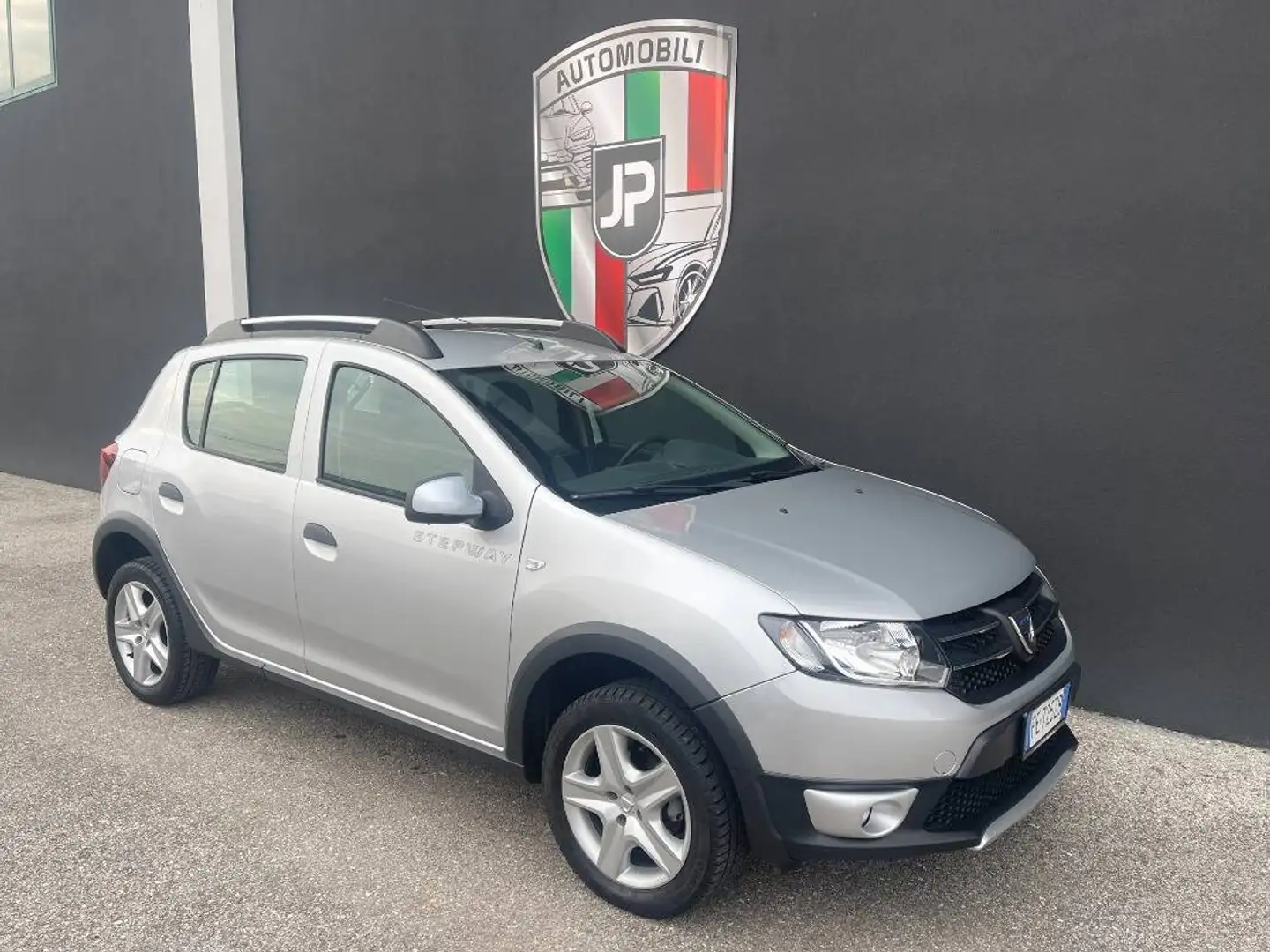 Dacia Sandero 0.9 tce (prestige) s&s 90cv E6 Silber - 2