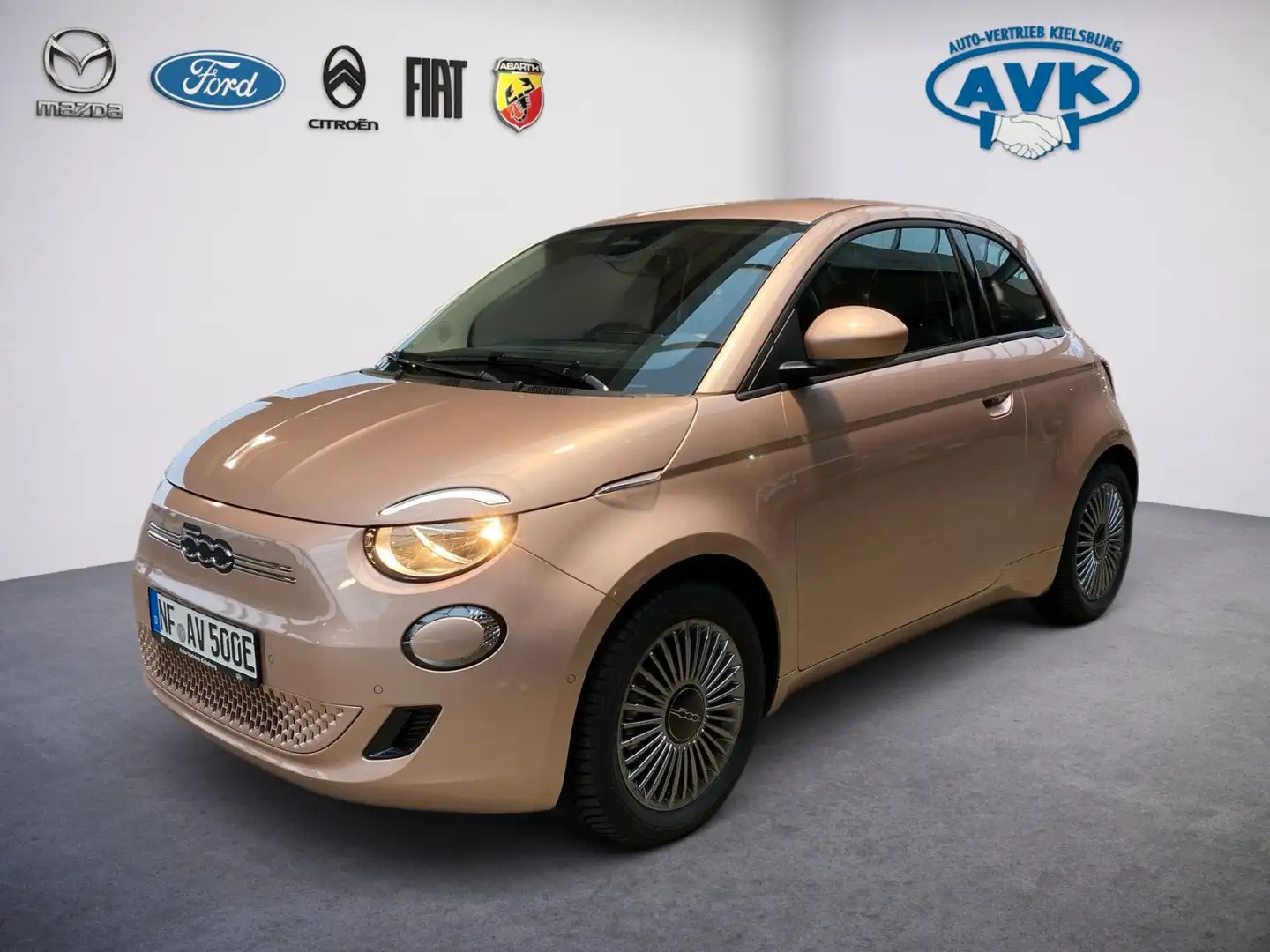Fiat 500e Icon mit Komfort-Paket 42kWh Gold - 2
