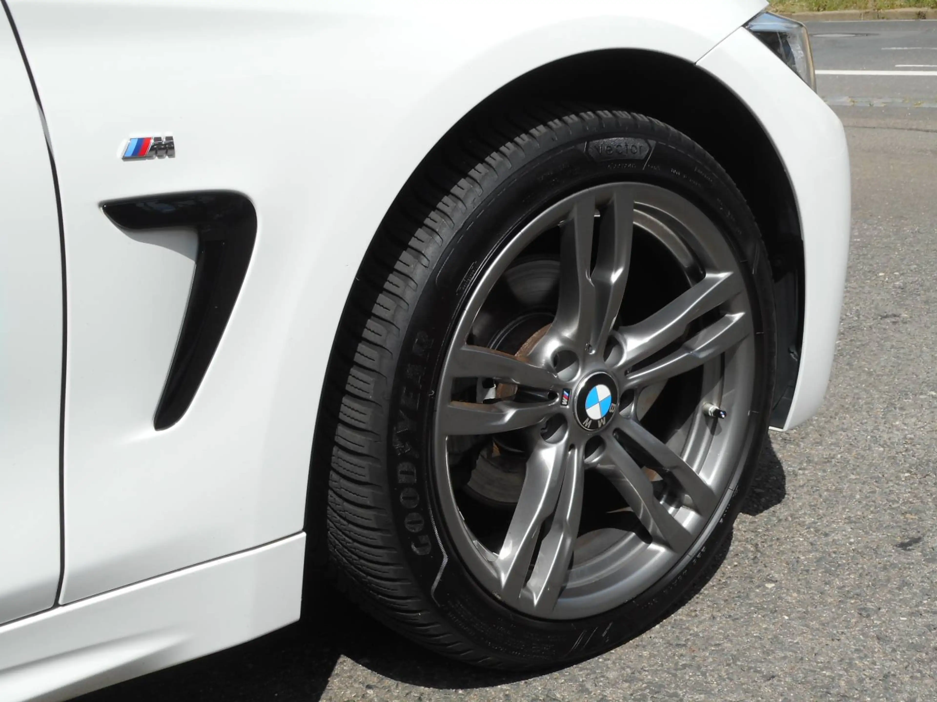 BMW 420 d Gran Coupe xDrive Aut. M Sport — photo 7